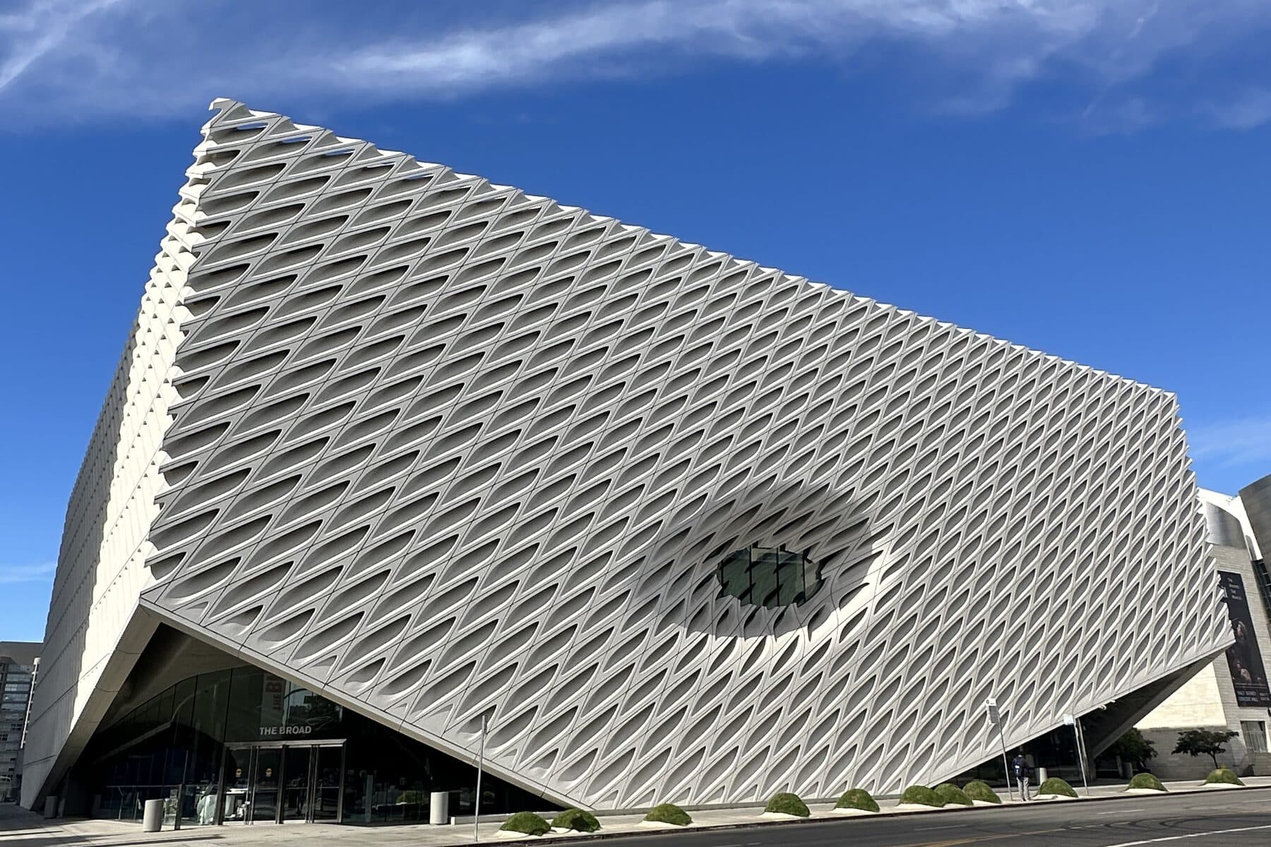 The Broad's honeycomb veil lifted off the pavement on Grand Avenue in full midday sun, downtown Los Angeles